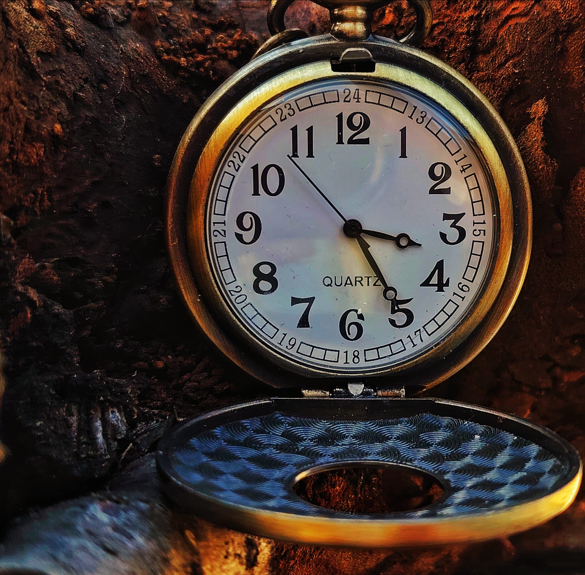 Anchored Hours